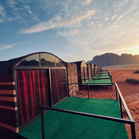 Wadi Rum Shooting Stars Camp Kültér fotó